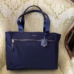 Tumi Voyager Mauren Tote Bag, NWT, midnight blue